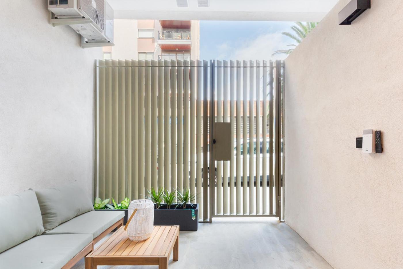 Mestalla Flats By Nomad Host Valencia Exteriör bild