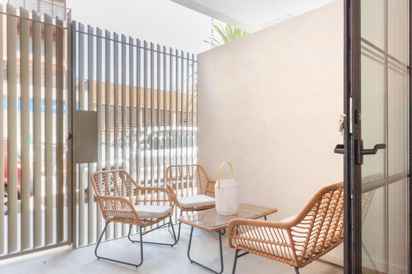 Mestalla Flats By Nomad Host Valencia Exteriör bild