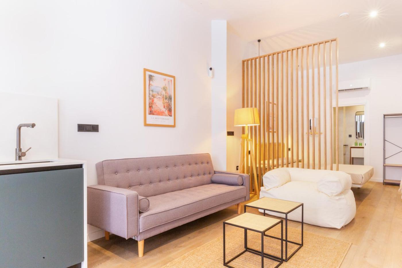 Mestalla Flats By Nomad Host Valencia Exteriör bild
