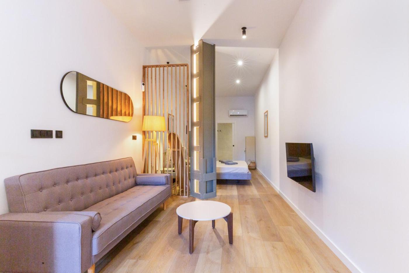 Mestalla Flats By Nomad Host Valencia Exteriör bild