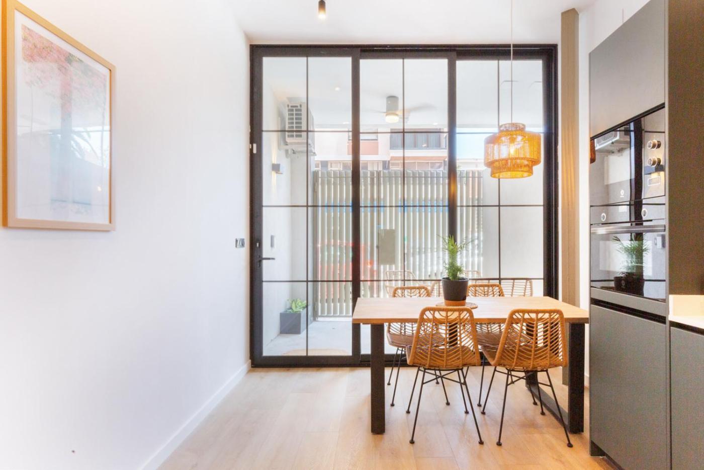 Mestalla Flats By Nomad Host Valencia Exteriör bild
