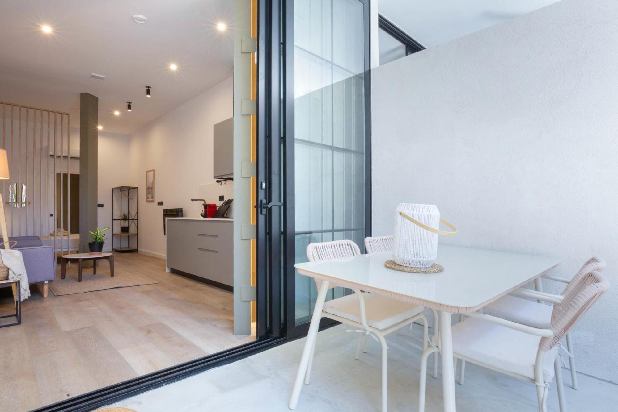 Mestalla Flats By Nomad Host Valencia Exteriör bild